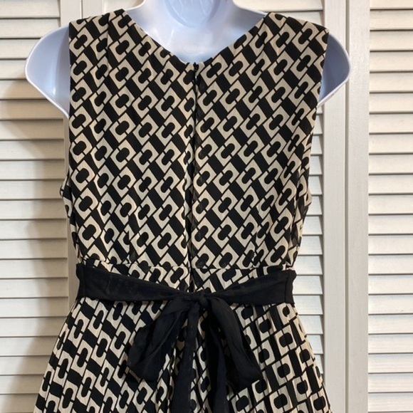 Rabbit Rabbit Rabbit Designs Black and cream dress!! - Picture 6 of 13